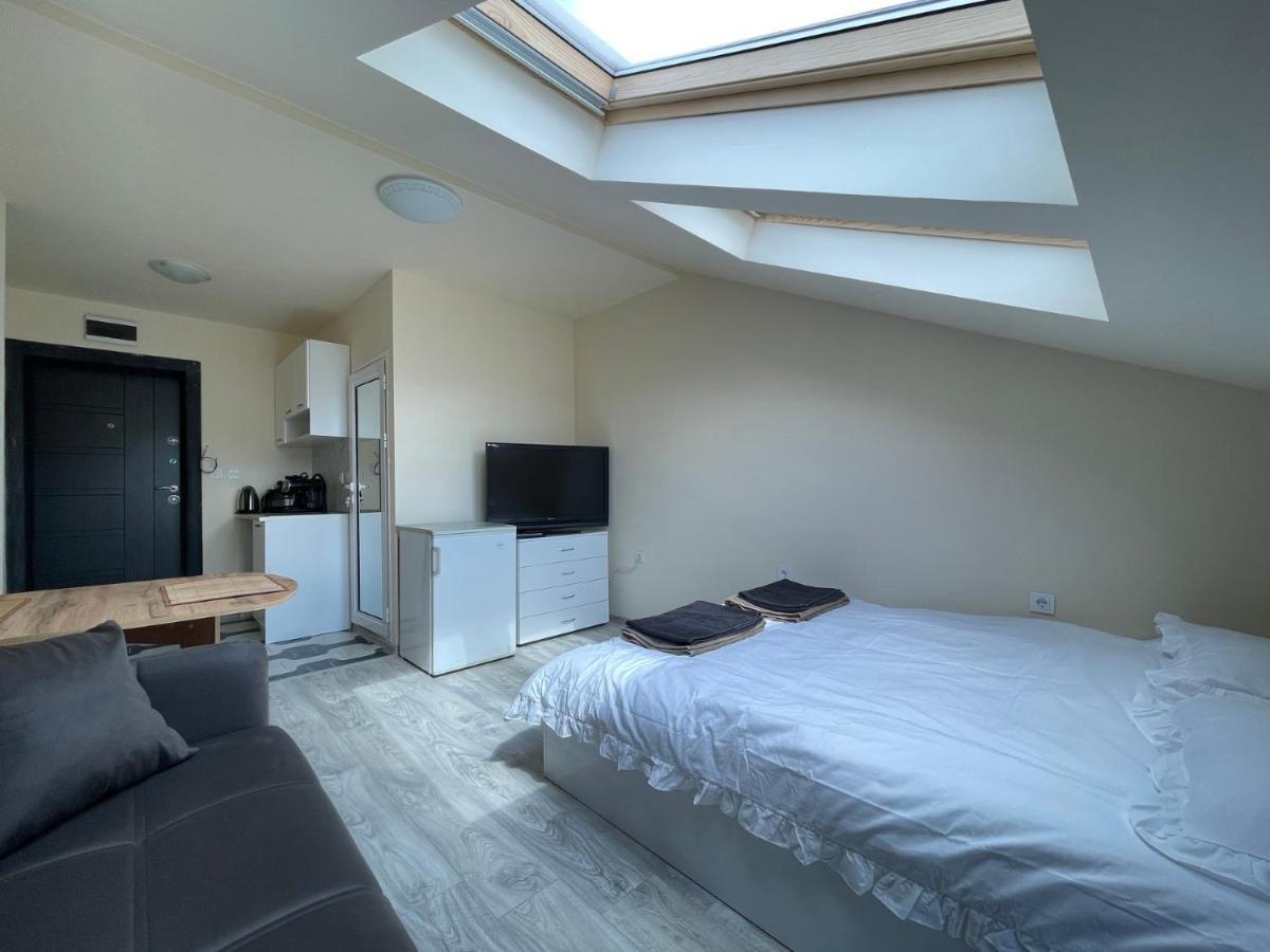 City-Centre Studio 2 Varna ภายนอก รูปภาพ